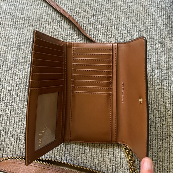 Barley used Michael Kors purse and wallet - Picture 2 of 2